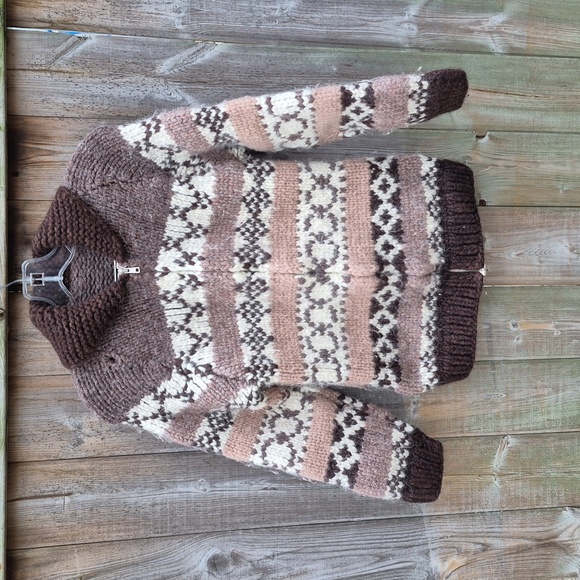 Vintage Cowichan Cardigan Sweater Thick Warm Wool - Picture 9 of 17
